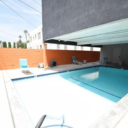 Hollywood Business Suites Los Angeles Buitenkant foto
