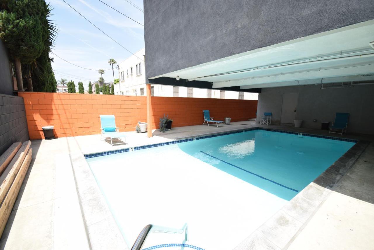 Hollywood Business Suites Los Angeles Buitenkant foto